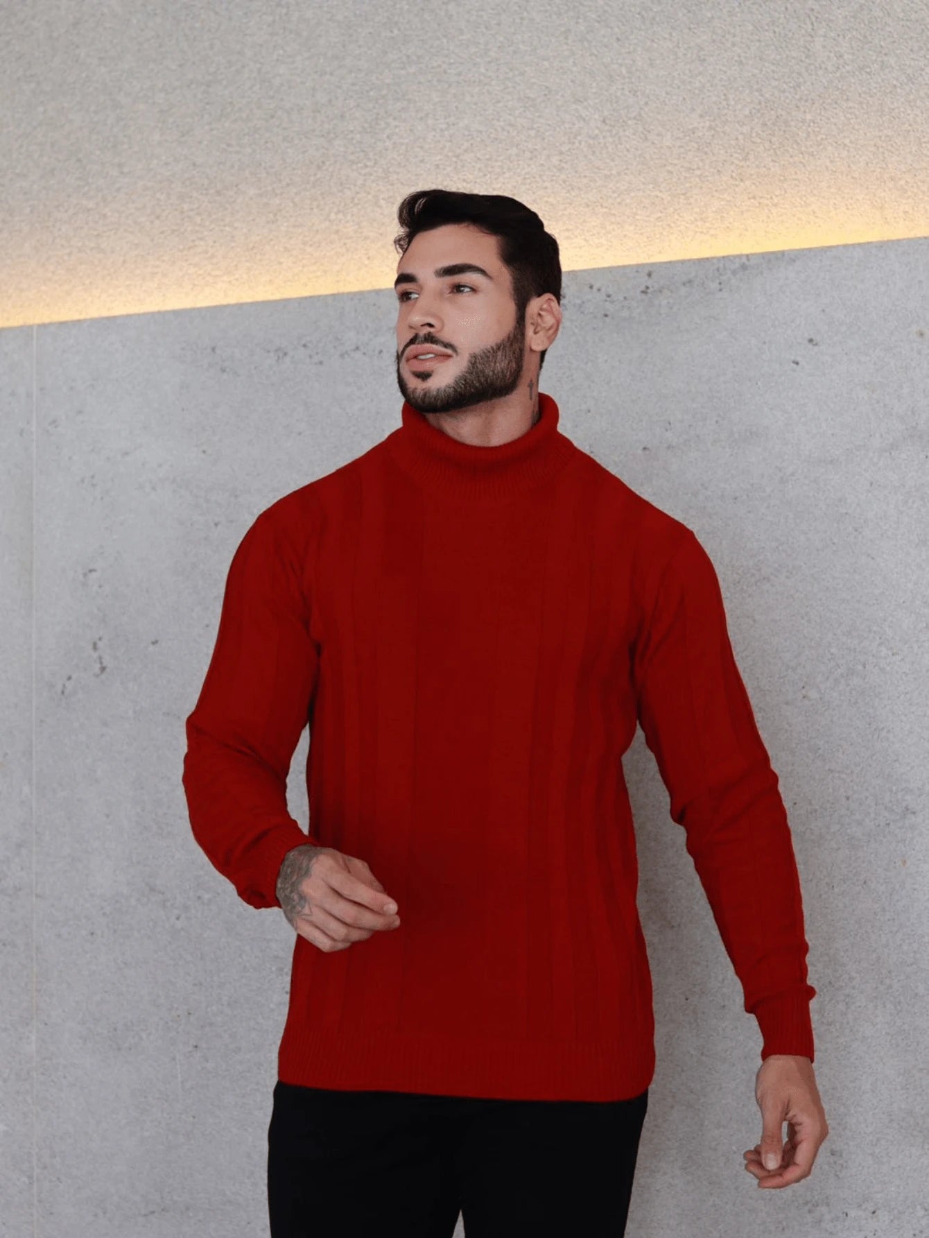 Suéter Masculino Tricô Gola Alta Slim Fit